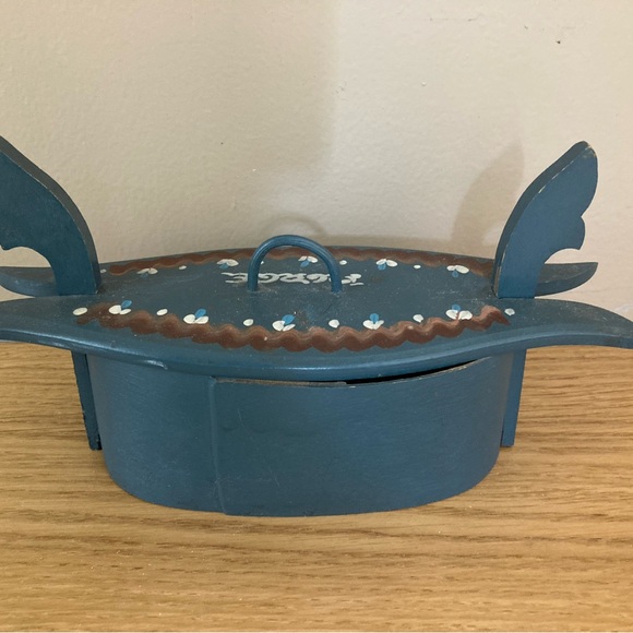 Hand-Painted Decorative Box- - Picture 3 of 5